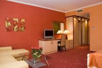 4* Szép hotelszoba Cserkeszőlőn az Aqua Spa Wellness Hotelben 4* Szép hotelszoba Cserkeszőlőn az Aqua Spa Wellness Hotelben