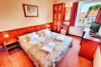Akciós hotelszoba az Írottkő szállodában Kőszegen - kétágyas szoba