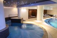 Wellness hétvége Hévízen a Hotel Palace szállodában - jacuzzi a Palota hotelben Wellness hétvége Hévízen a Hotel Palace szállodában - jacuzzi a Palota hotelben