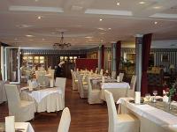 Duna Relax Felnőtt Hotel**** magyaros étterme Duna Relax Felnőtt Hotel**** magyaros étterme