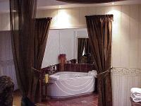 Duna Relax Felnőtt Wellness Hotel lakosztálya elegáns és romantikus környezetben akciós áron Duna Relax Felnőtt Wellness Hotel lakosztálya elegáns és romantikus környezetben akciós áron