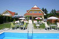 Olcsó balatoni panzió - Panzió Lorelei a Balaton Északi oldalán Pension Lorelei - Gyenesdiás - Hangulatos és olcsó panzió a Balatonnál - ✔️ Gyenesdiás