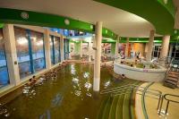 Wellness hétvége a Hotel Royalban Cserkeszőlőn, fürdőbelépővel Wellness hétvége a Hotel Royalban Cserkeszőlőn, fürdőbelépővel