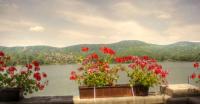 Olcsó panorámás dunai hotelszoba Visegrádon a Vár Wellness és Kastélyhotelben Olcsó panorámás dunai hotelszoba Visegrádon a Vár Wellness és Kastélyhotelben